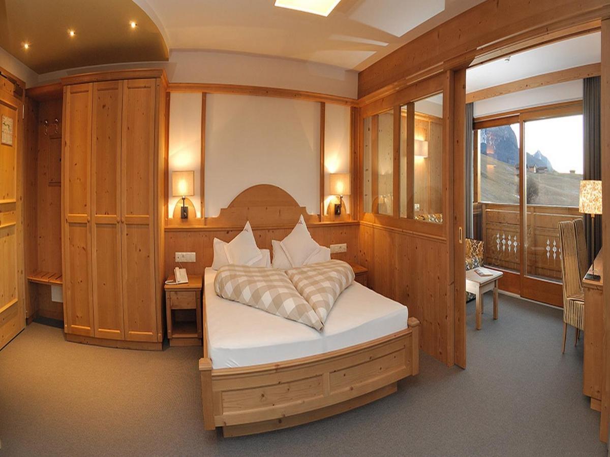 Hotel Rosslaufhof Castelrotto Camera foto